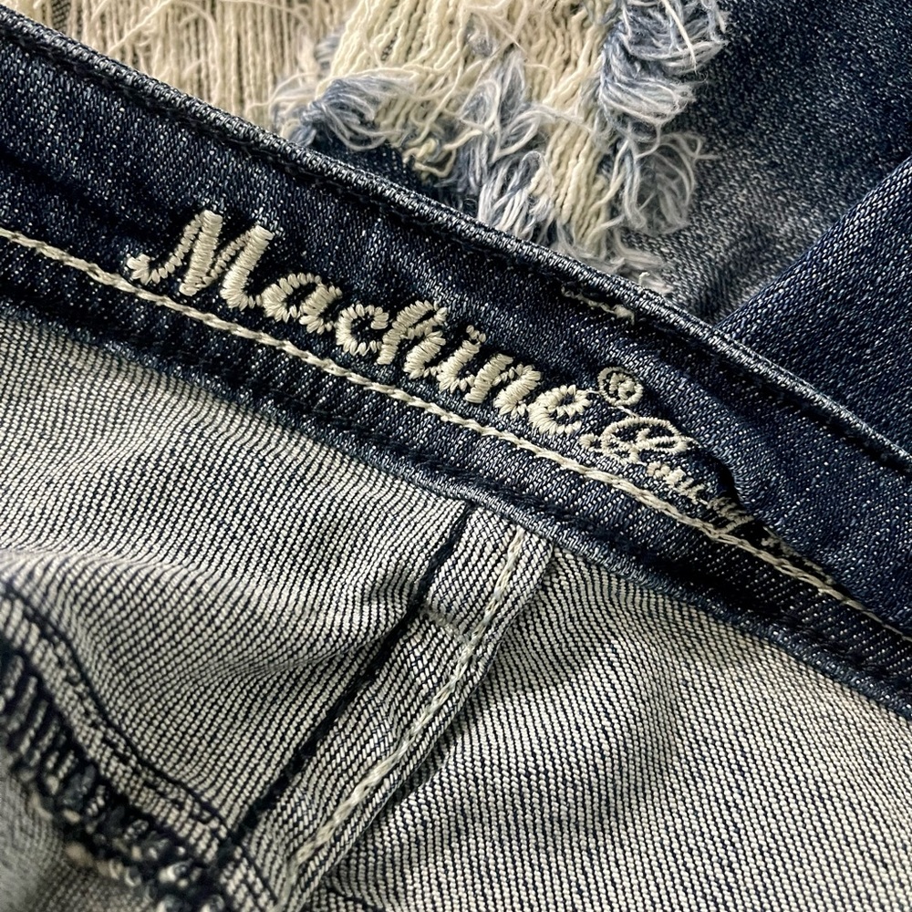 NWT Machine Distressed Denim Jeans from Modern Vintage Boutique Sz 9 - Picture 12 of 12
